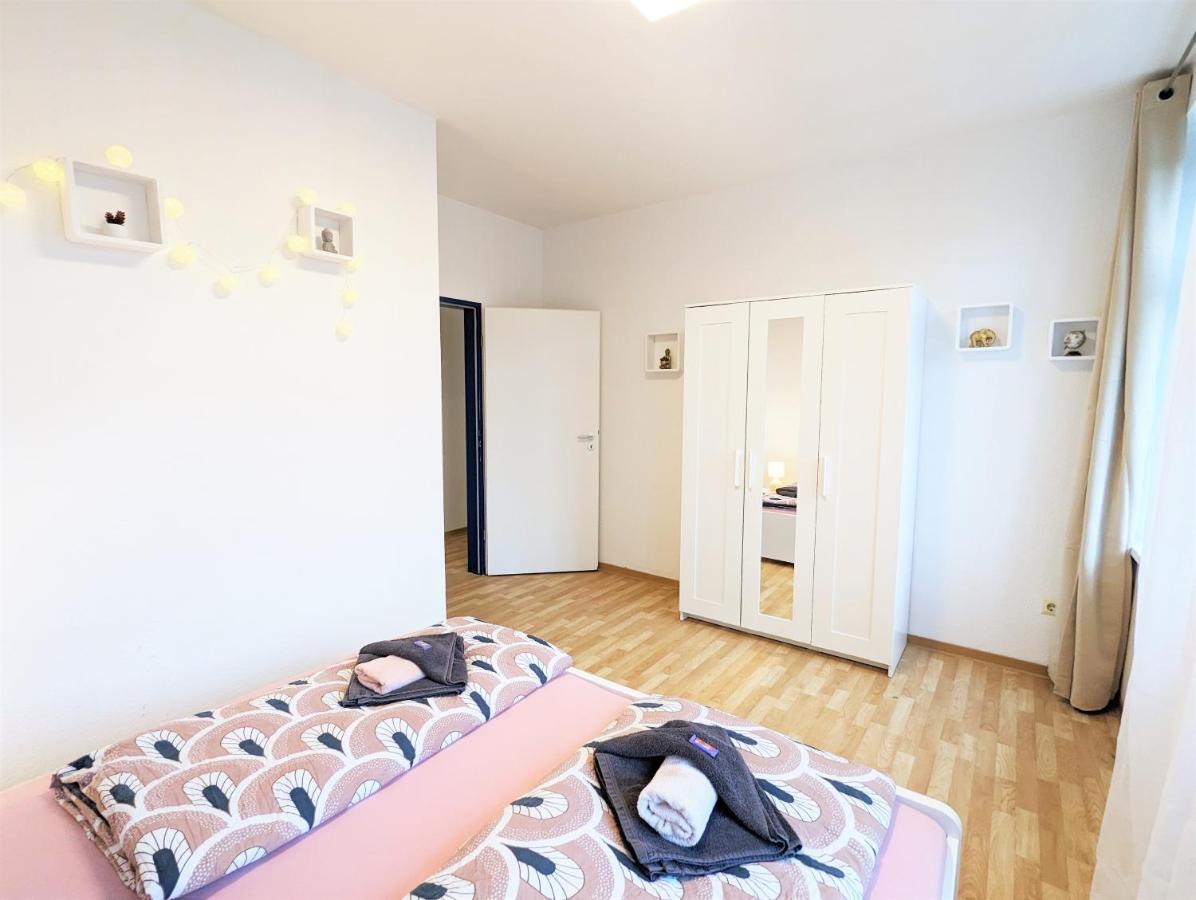 Lichtdurchflutete Helle Wohnung Mit Garten Sauna & Pool - Hw3 Sebnitz Exteriör bild